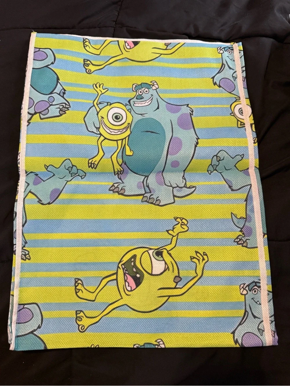 N/A table runner